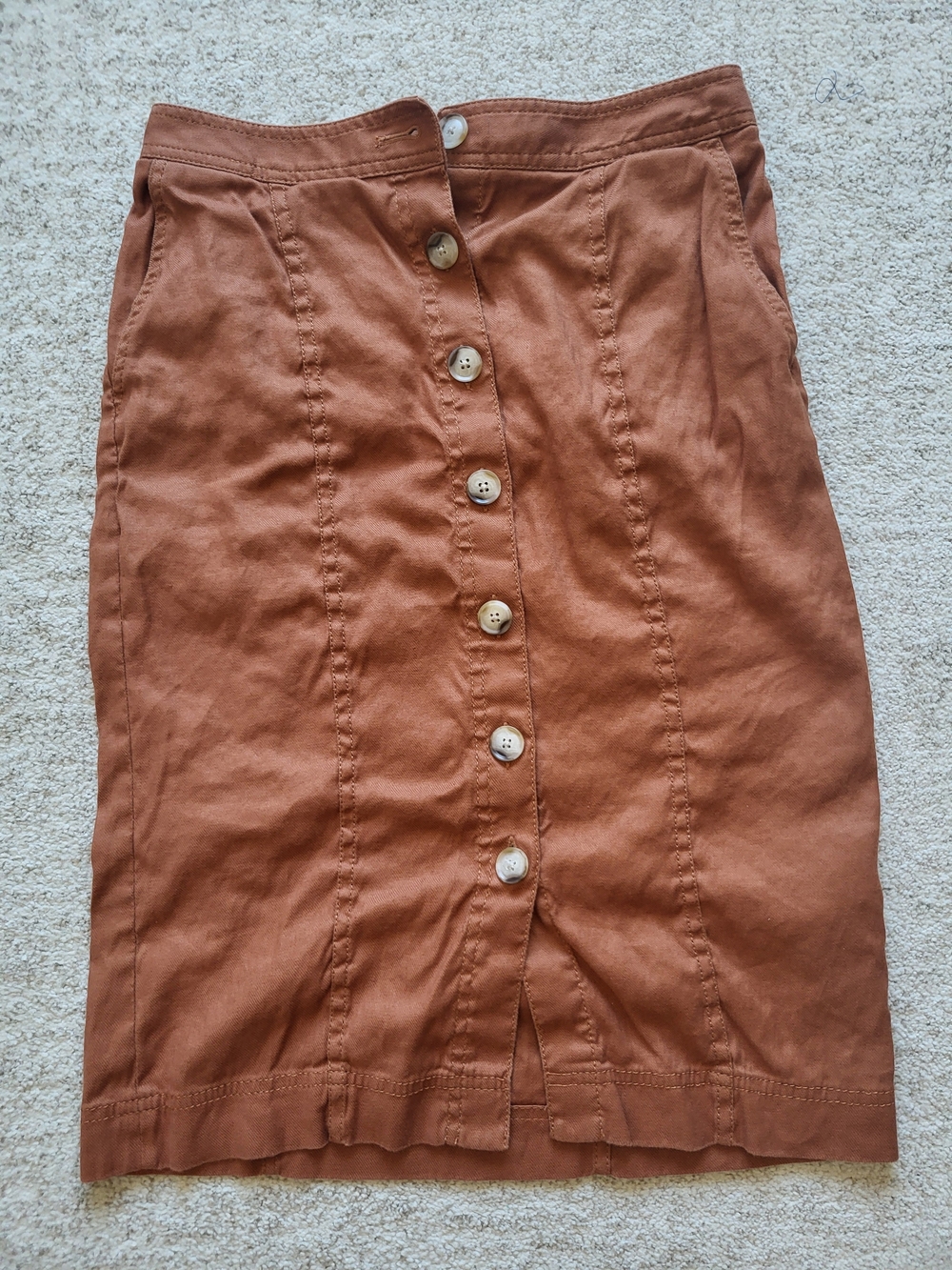Banana Republic Button-Front Pencil Skirt in Rust Brown